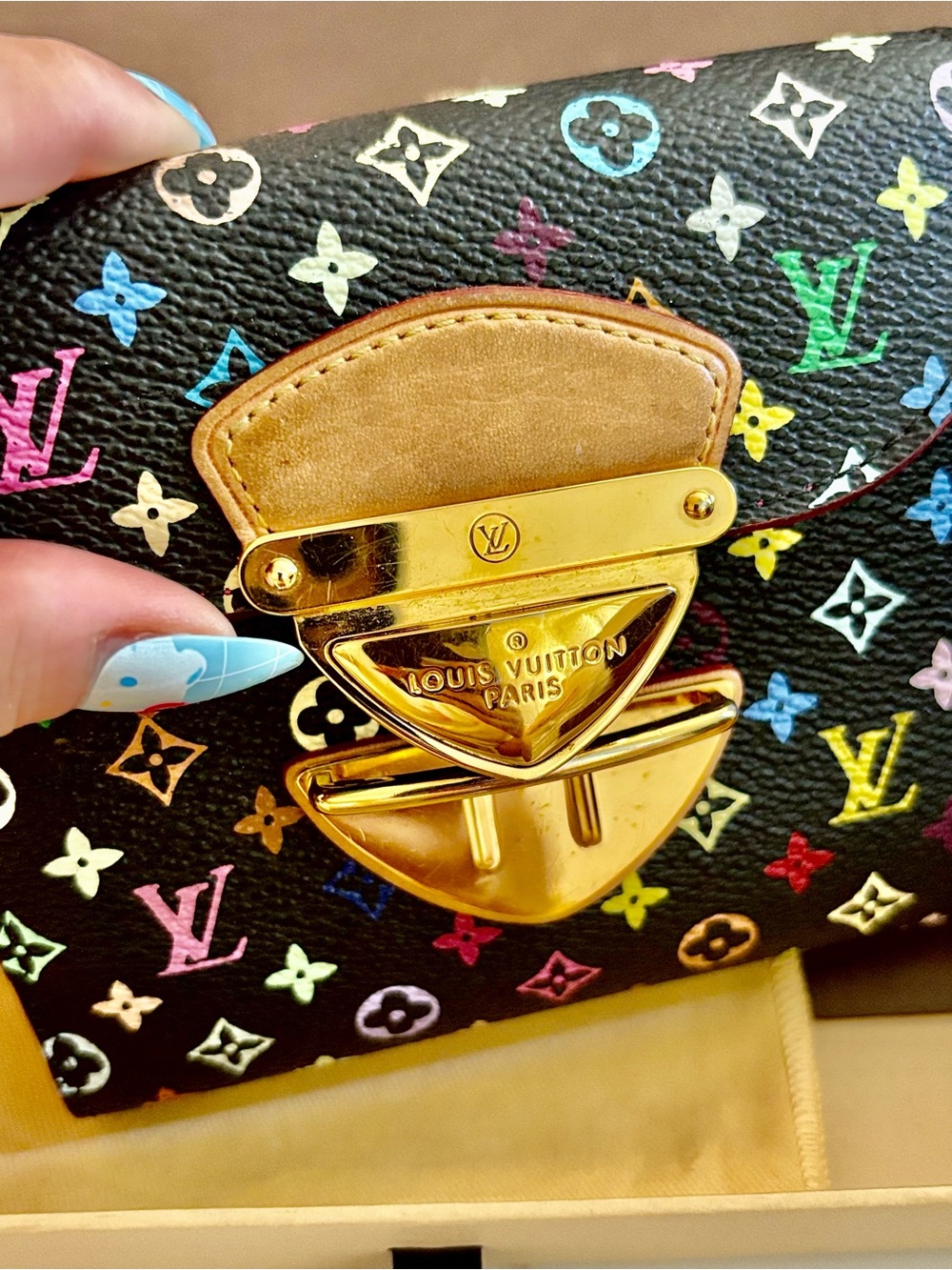 Louis Vuitton Portefeuille Joy Trifold Wallet Monogram Multicolor Black - Picture 3 of 11